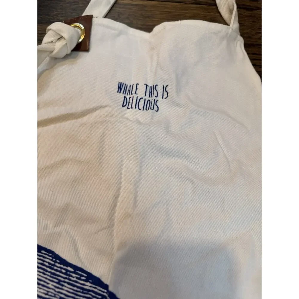 Two's Company 100% Cotton Unisex Whale Apron NEW